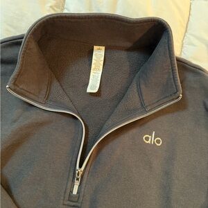 ALO Yoga Dark Gray Quarter Zip & Pants set